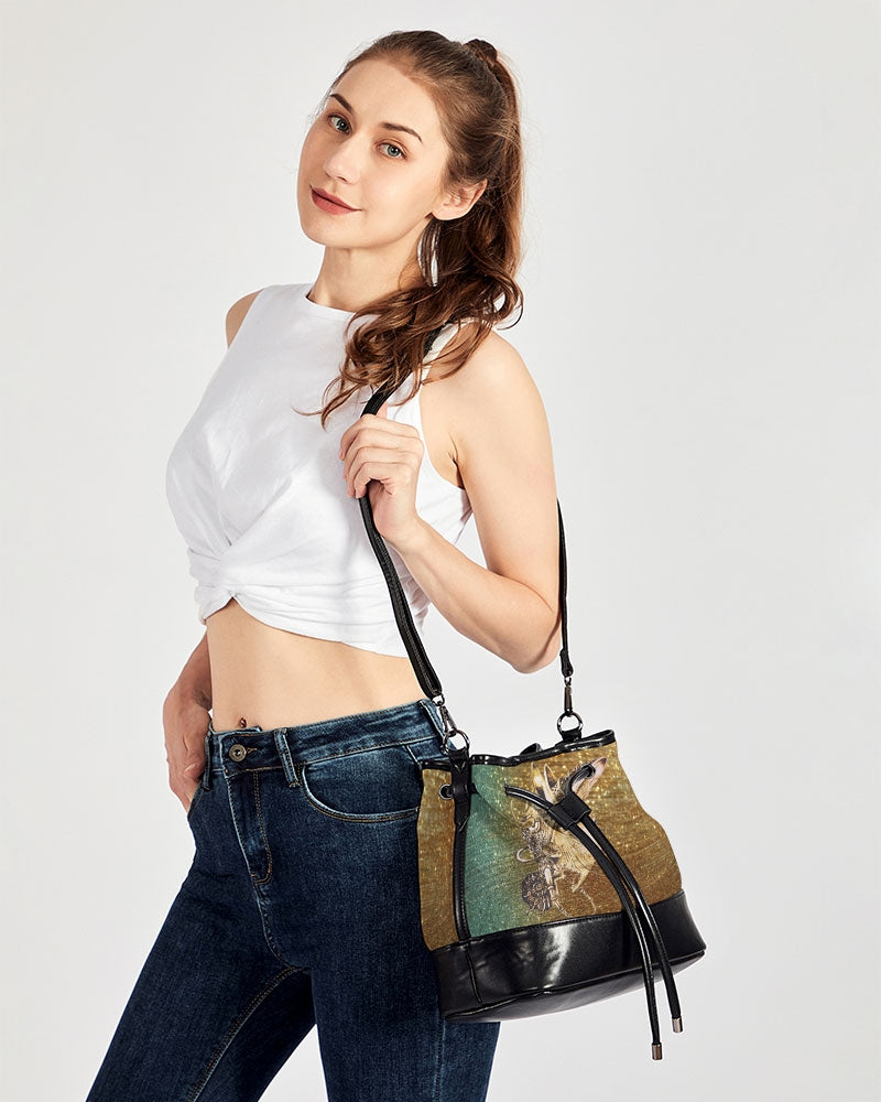 oro Mini Drawstring Bucket Bag trisarte